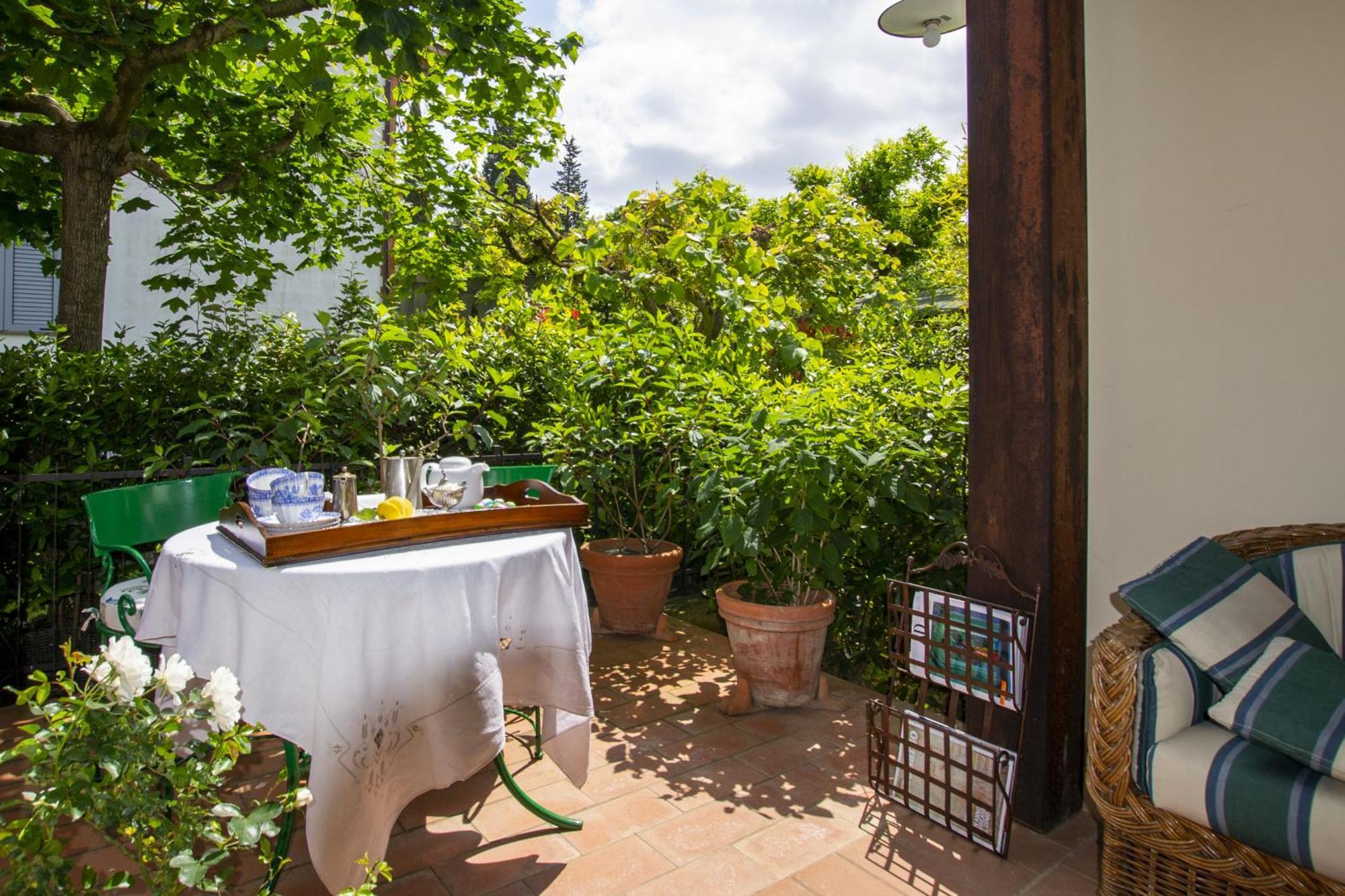 Villa Mocarello ปอจจิบองซี ภายนอก รูปภาพ