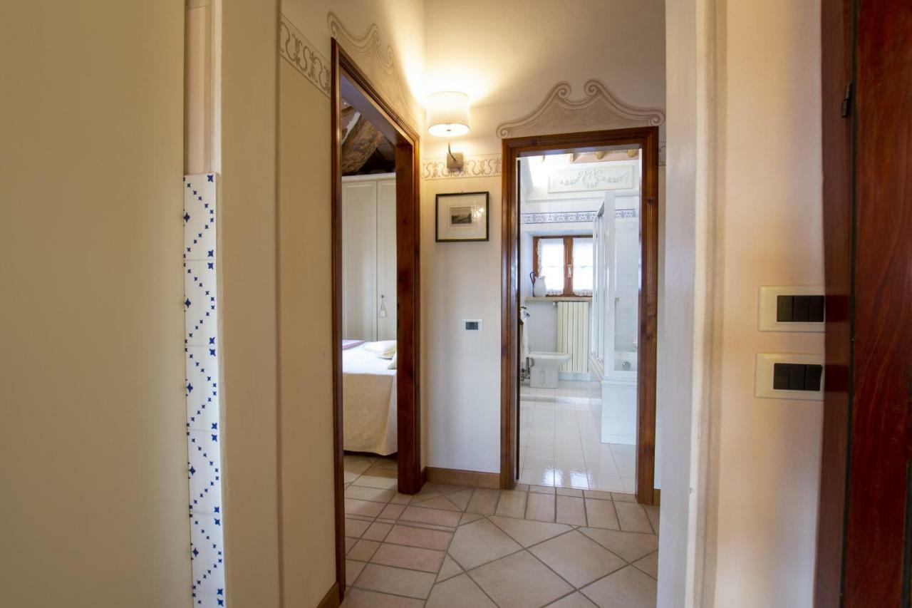 Villa Mocarello ปอจจิบองซี ภายนอก รูปภาพ